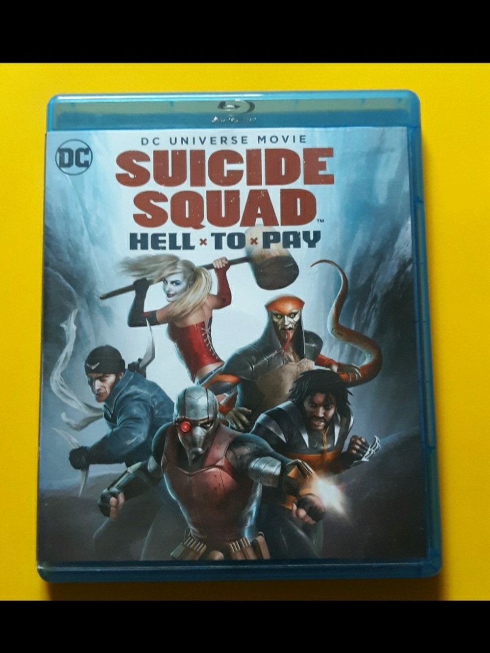 DC Suicide Squad: Hell to Pay Blu-ray — Red, Blue, Yellow